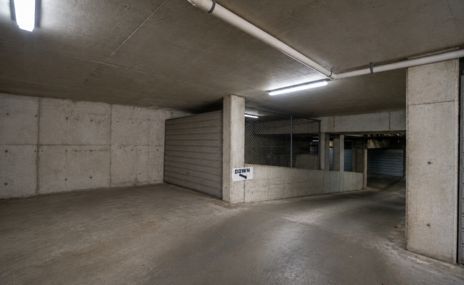 Secure Lock-Up Garage in Parramatta CBD