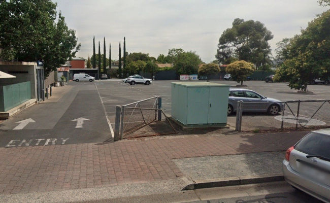 Unreserved Parking on Unley Rd
