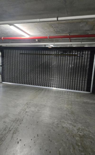 Secure undercover parking in Ivanhoe