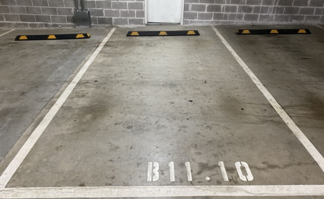 Parking Space Wentworth Point