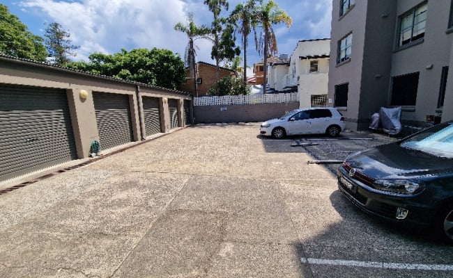 Parking near to manly wharf and beach