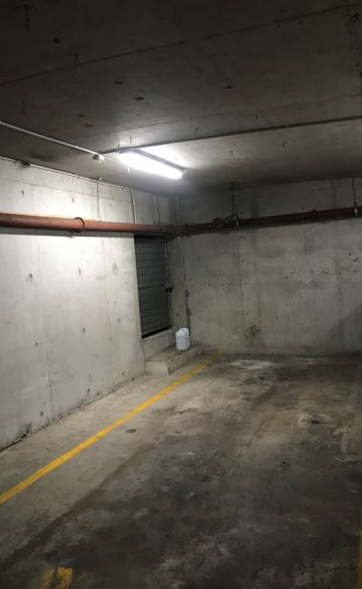 Secure Parking Space in Potts Point. 2 Mins Walk From Kings Cross Station