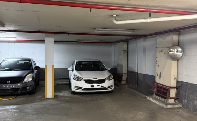 Secure parking space available - Surry Hills