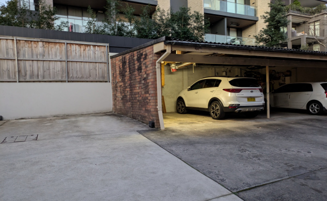 Undercover Parking Space with Easy Ferry Access