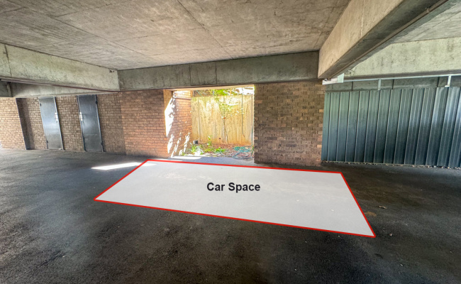 Undercover Private Spacious Park