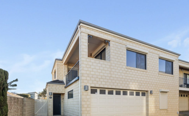 Secure Parking Available (Wanneroo Road)