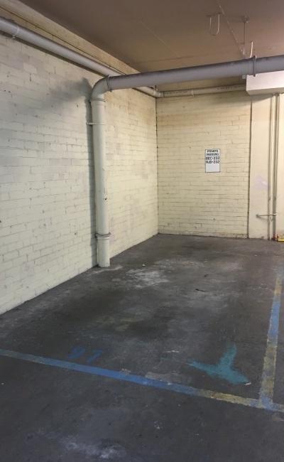 Secure access car space close to Kings Cross stn