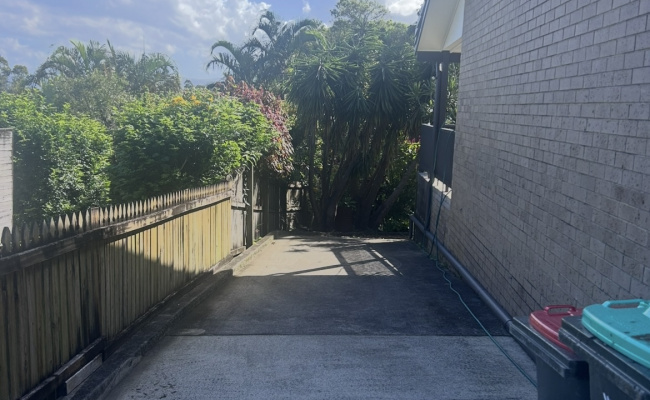 Spacious Driveway Parking