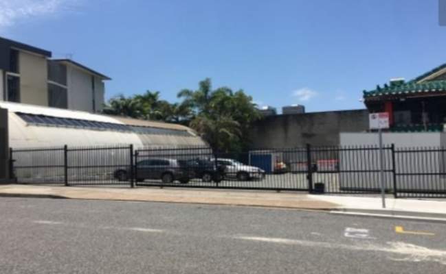 Excellent location for easy Valley and city access