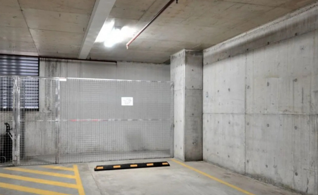 Great parking space near Macquarie Centre