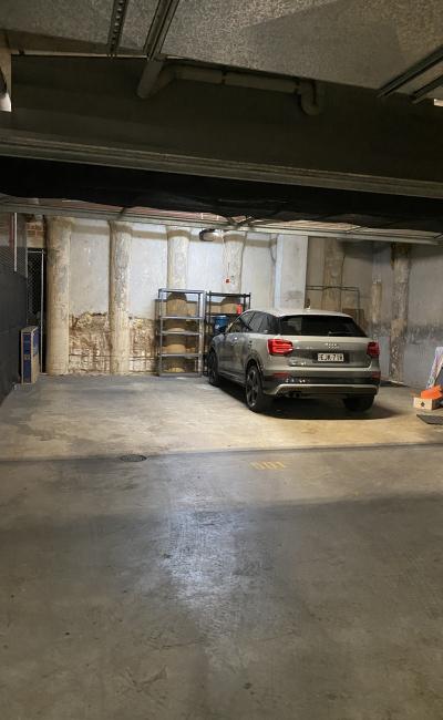 SURRY HILLS CENTRAL CAR SPOT