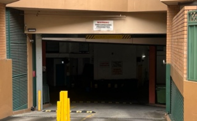 Convenient parking near Fish Market