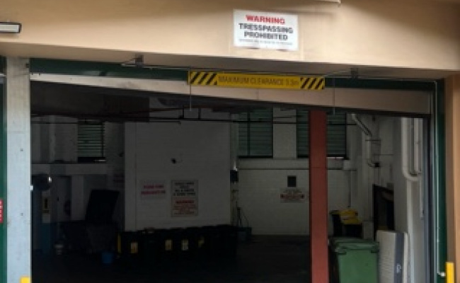 Convenient parking near Fish Market