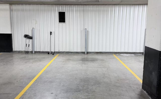 Great parking spot near Fishmarket/Uni/Broadway