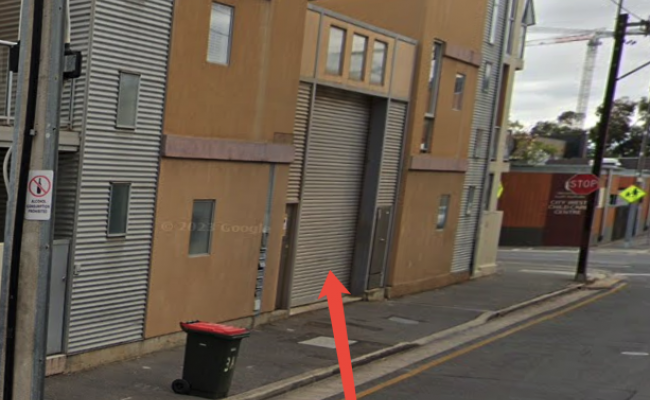 Secured Garage/Storage in City (217 Waymouth St)