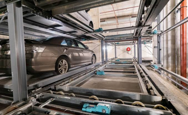Secure Enclosed Private Parking - Lights Square