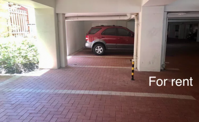 Perth - Secure Undercover Parking near Red & Yellow Free CAT Bus