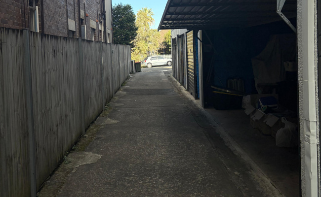 SECURE PARKING SPACE  BONDI BEACH  WELLINGTON ST