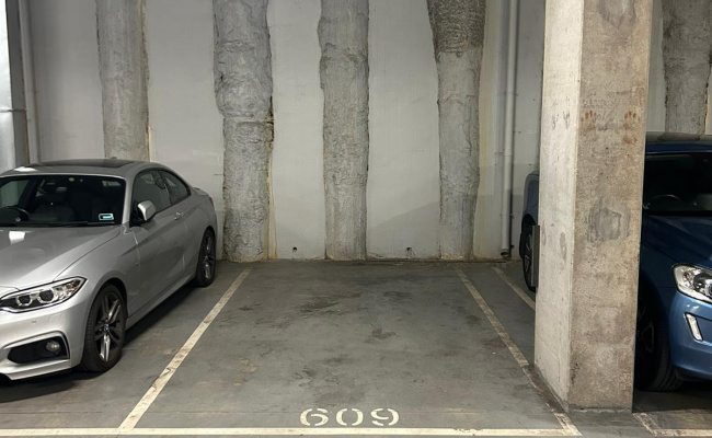 St Kilda - 24/7 Access Secure Indoor Parking near St Kilda Junction Tram Stop