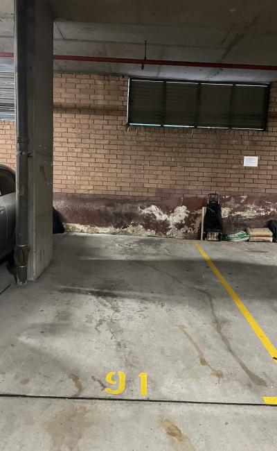 Indoor secure parking space in CBD fringe