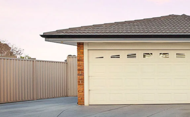 Boat / caravan / vehicle parking hardstand in Leeming a few metres from West Leeming Primary!