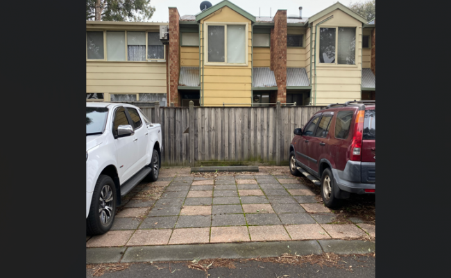 Brunswick - Awesome Parking in between Sydney Road & Lygon Street #3