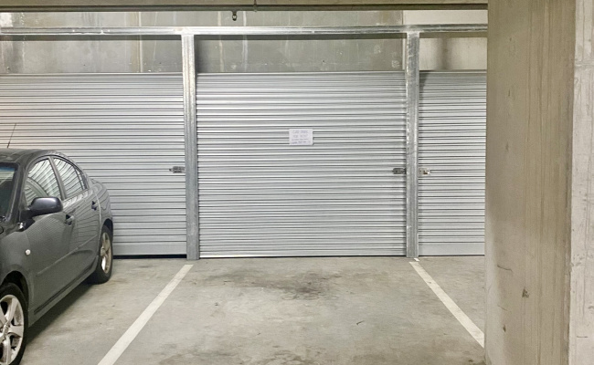 Secured Dedicated Car Park in Maribyrnong