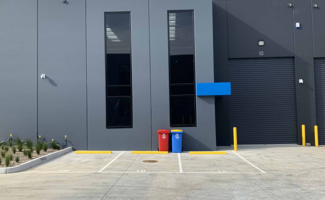 Mitcham - Secure Open Parking near Train Station #1
