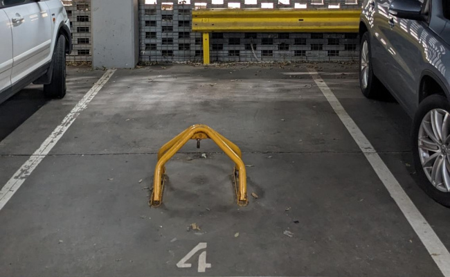 Parking in the heart of the law courts district