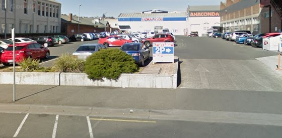 Secure Unreserved Parking on William Street