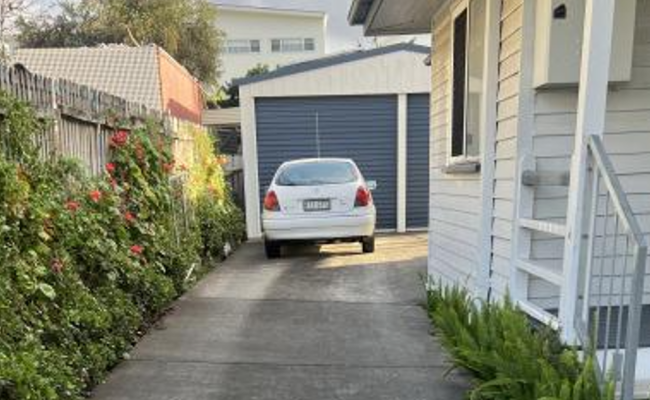 Car Space near Westfield Carindale.