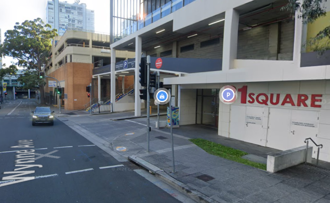 Burwood Parking - Emerald Square