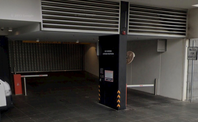 South Yarra - Secure Indoor Parking near Train Station 