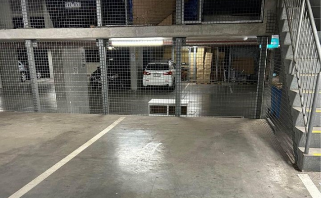 Great space near South Yarra station!