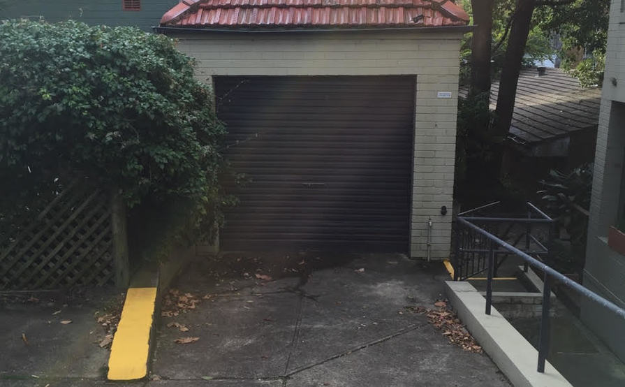 Large lock up garage near Bondi Junction/Oxford Street/Wollahra/Centennial Park