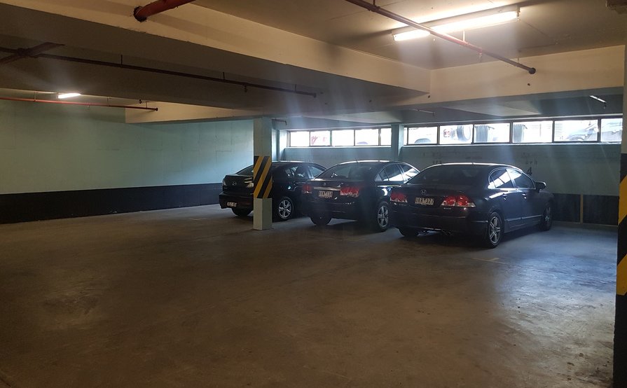 55 Walsh St West Melbourne Secure car space