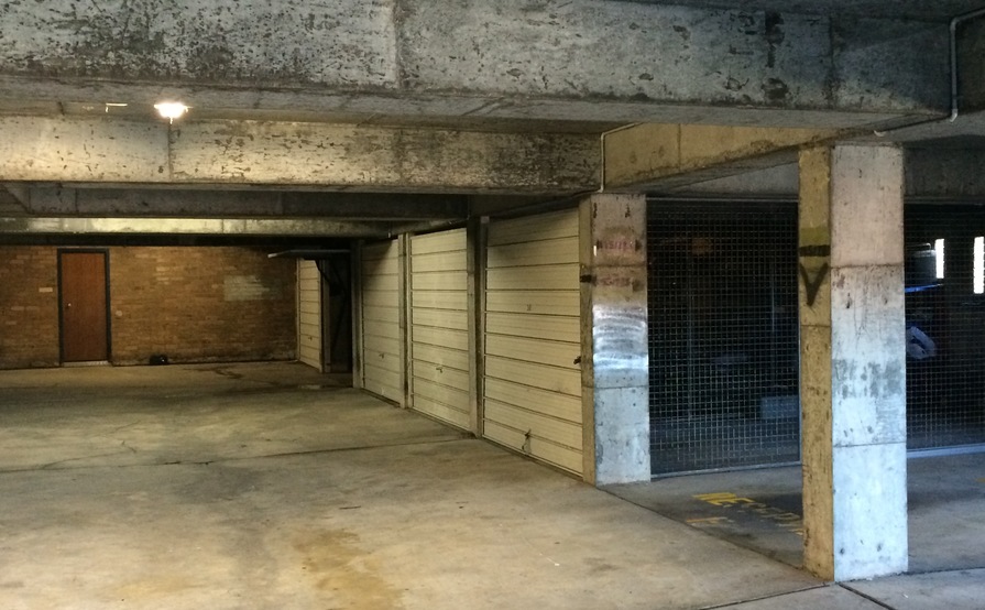 Freshwater - Secure Garage