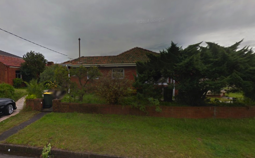 Driveway in Kingsgrove near Station & Shops