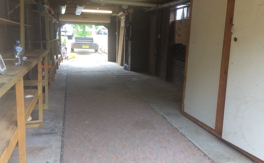 Large garage space for rent