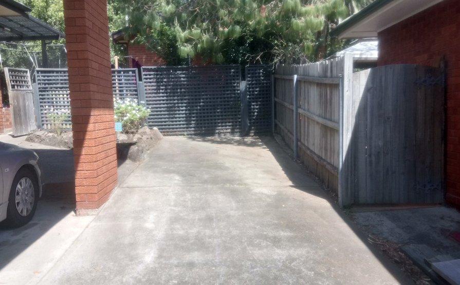 Driveway space in quiet street - suits camper/boat trailer or similar
