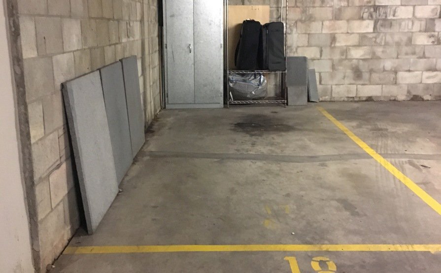 Potts Point - Secure car park (Available from 8-July 2017)