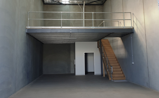 Flexible Storage Space available in Yarraville for household / commercial storage and vehicles