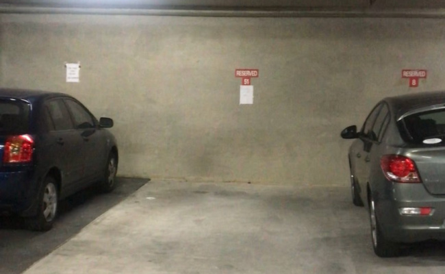 Great parking space near CBD