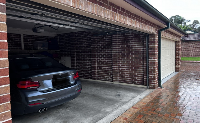 Secure parking garage spot in North Parramatta