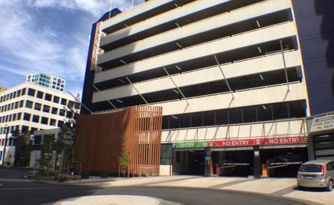 South Yarra Secure Rooftop Parking 24