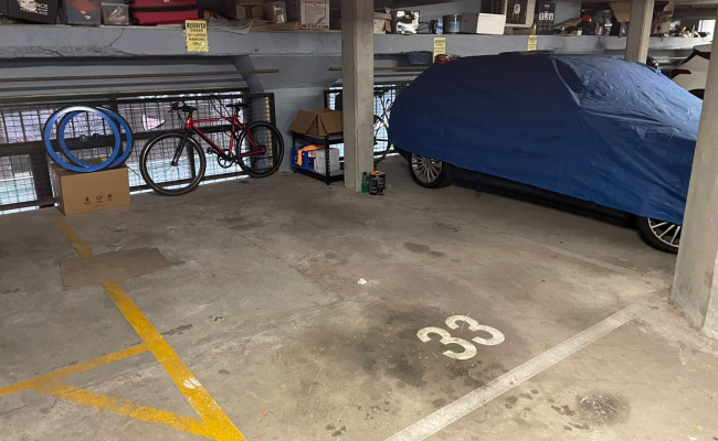 Convenient Parking next to Melbourne Central