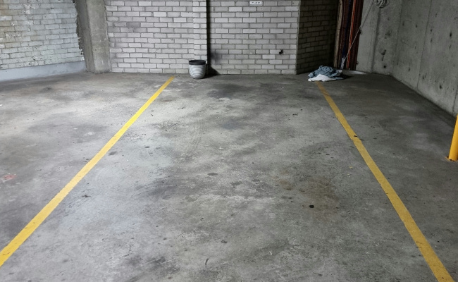 Secure Parking in vicinity of CBD