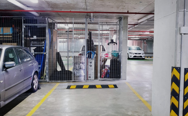 Wolli Creek - Secure Basement Car Space near Anytime Fitness