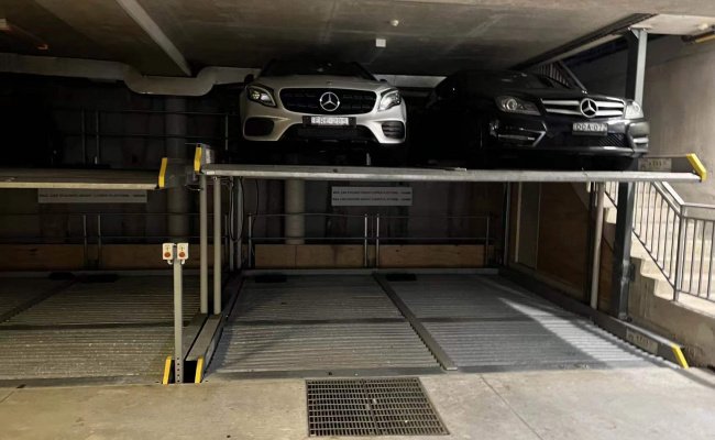 Great secured parking space